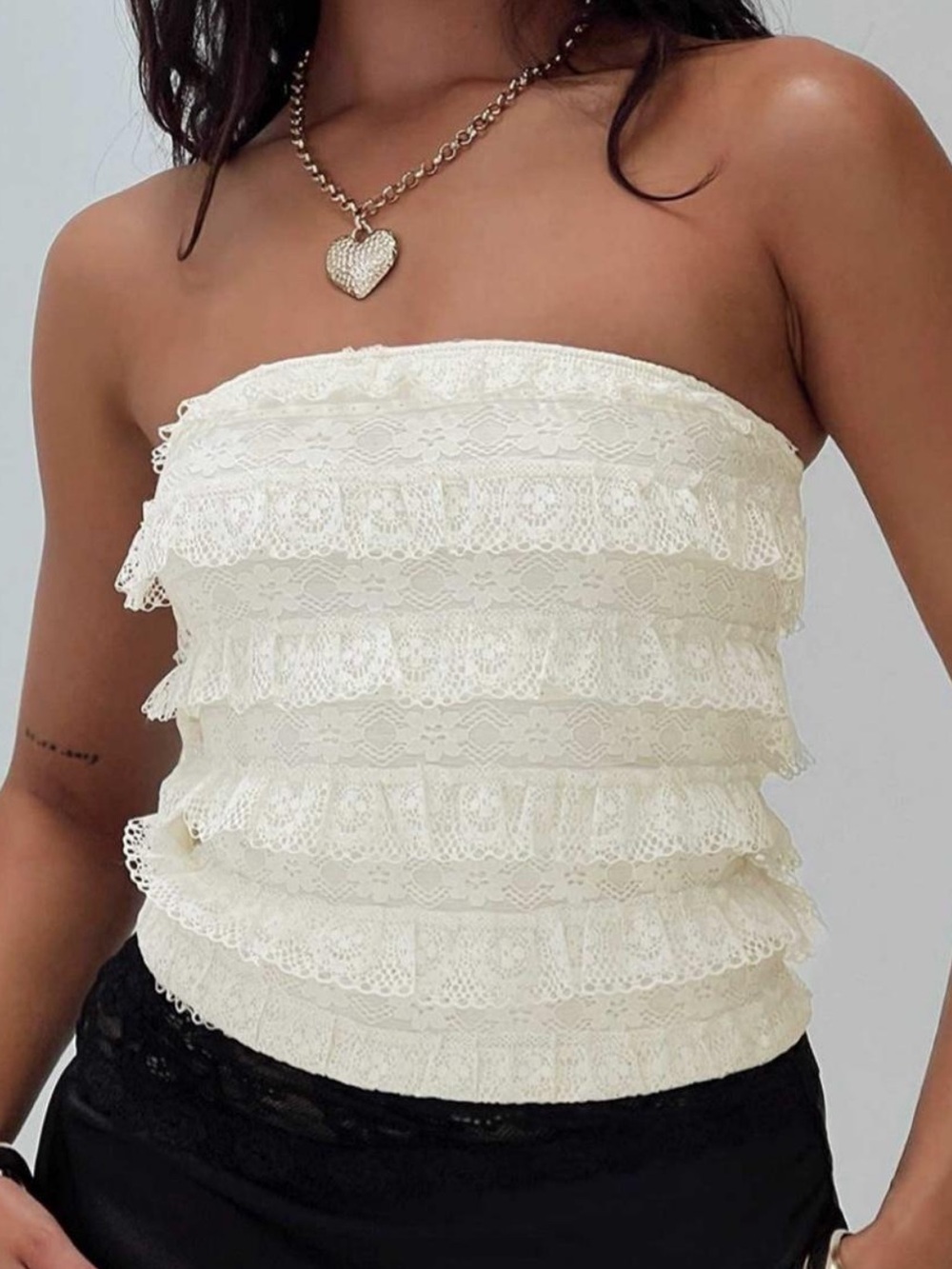NWOT Princess Polly Strapless Cream Top with Lace Ruffles